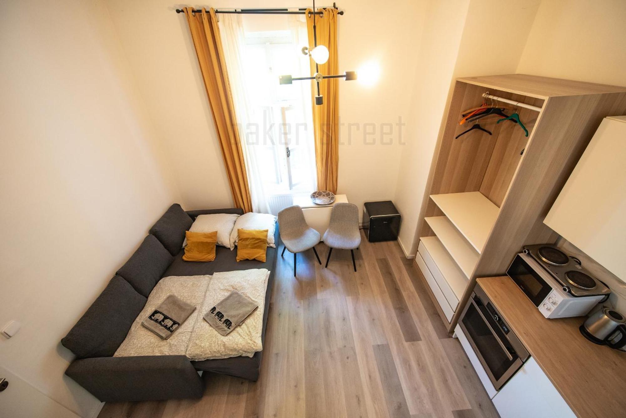 Storey Apartment Close To Metro Palmovka Prag Exterior foto
